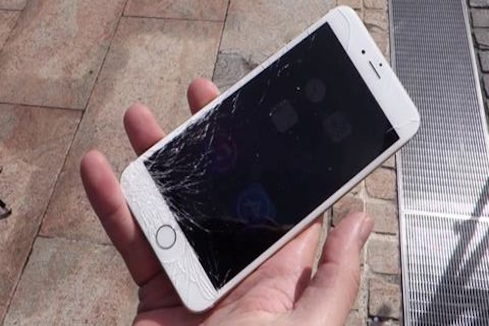 iPhone螢幕裂掉怎麼辦？螢幕裂掉維修要多少錢？