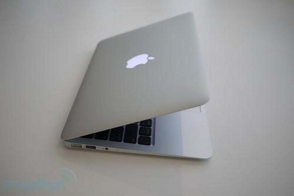macbookair鍵盤維修和macbookair螢幕維修價格怎麼算？