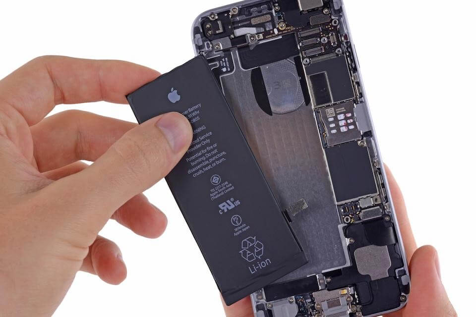 iPhone 換電池台中 推薦哪家？在地人最推黑盒子！